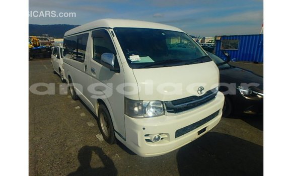 Comprar Importar Toyota Hiace Branco Carro em Import - Dubai em Bengo Province Comprar Importar Toyota Hiace Branco Carro em Import - Dubai em Bengo Province