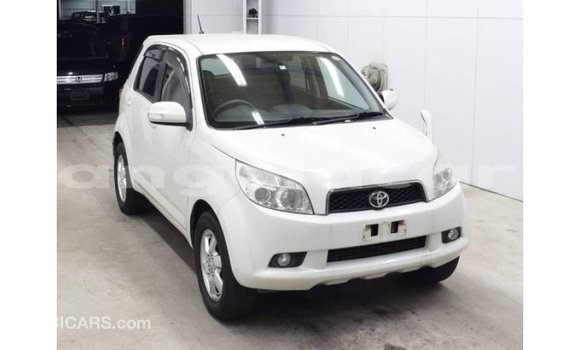 Comprar Importar Toyota Rush Branco Carro em Import - Dubai em Bengo Province Comprar Importar Toyota Rush Branco Carro em Import - Dubai em Bengo Province