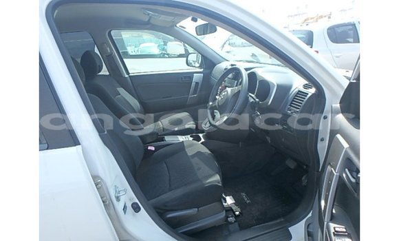 Comprar Importar Toyota Rush Branco Carro em Import - Dubai em Bengo Province Comprar Importar Toyota Rush Branco Carro em Import - Dubai em Bengo Province
