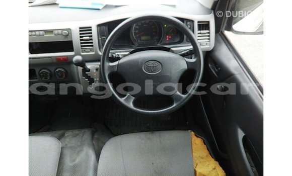 Comprar Importar Toyota Hiace Branco Carro em Import - Dubai em Bengo Province Comprar Importar Toyota Hiace Branco Carro em Import - Dubai em Bengo Province