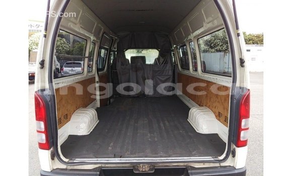 Comprar Importar Toyota Hiace Branco Carro em Import - Dubai em Bengo Province Comprar Importar Toyota Hiace Branco Carro em Import - Dubai em Bengo Province