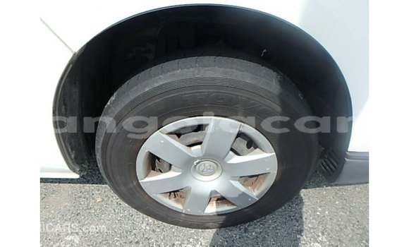 Comprar Importar Toyota Hiace Branco Carro em Import - Dubai em Bengo Province Comprar Importar Toyota Hiace Branco Carro em Import - Dubai em Bengo Province