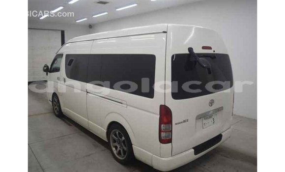 Comprar Importar Toyota Hiace Branco Carro em Import - Dubai em Bengo Province Comprar Importar Toyota Hiace Branco Carro em Import - Dubai em Bengo Province