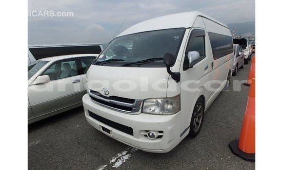 Comprar Importar Toyota Hiace Branco Carro em Import - Dubai em Bengo Province Comprar Importar Toyota Hiace Branco Carro em Import - Dubai em Bengo Province