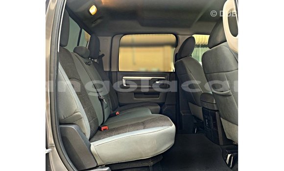 Comprar Importar Dodge RAM Outro Carro em Import - Dubai em Bengo Province Comprar Importar Dodge RAM Outro Carro em Import - Dubai em Bengo Province