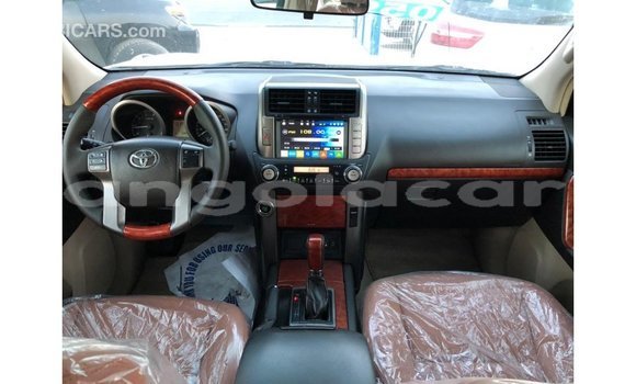 Comprar Importar Toyota Prado Branco Carro em Import - Dubai em Bengo Province Comprar Importar Toyota Prado Branco Carro em Import - Dubai em Bengo Province