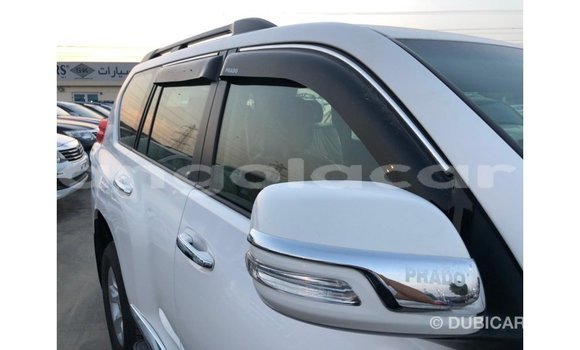 Comprar Importar Toyota Prado Branco Carro em Import - Dubai em Bengo Province Comprar Importar Toyota Prado Branco Carro em Import - Dubai em Bengo Province