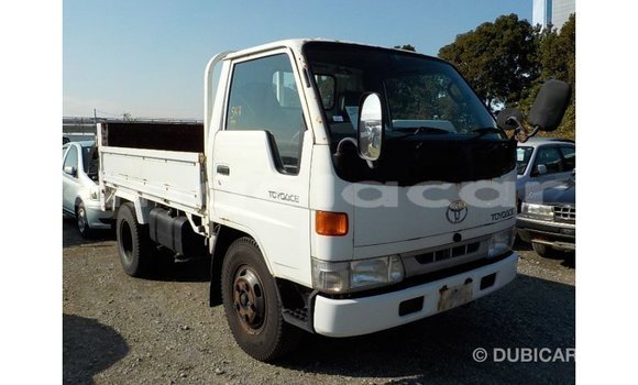 Comprar Importar Toyota Dyna Branco Carro em Import - Dubai em Bengo Province Comprar Importar Toyota Dyna Branco Carro em Import - Dubai em Bengo Province