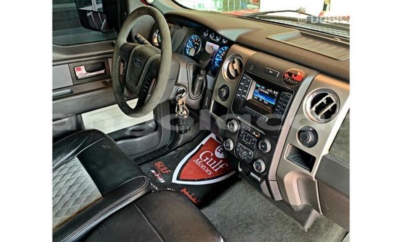 Comprar Importar Ford Club Wagon Vermelho Carro em Import - Dubai em Bengo Province Comprar Importar Ford Club Wagon Vermelho Carro em Import - Dubai em Bengo Province