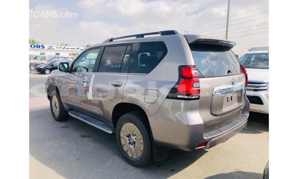 Comprar Importar Toyota Prado Marrom Carro em Import - Dubai em Bengo Province Comprar Importar Toyota Prado Marrom Carro em Import - Dubai em Bengo Province
