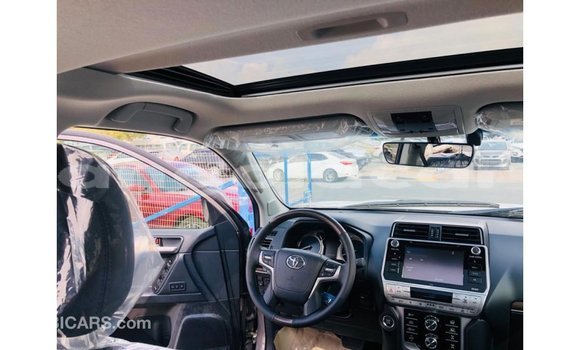 Comprar Importar Toyota Prado Marrom Carro em Import - Dubai em Bengo Province Comprar Importar Toyota Prado Marrom Carro em Import - Dubai em Bengo Province