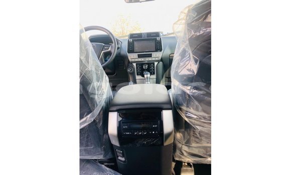 Comprar Importar Toyota Prado Marrom Carro em Import - Dubai em Bengo Province Comprar Importar Toyota Prado Marrom Carro em Import - Dubai em Bengo Province