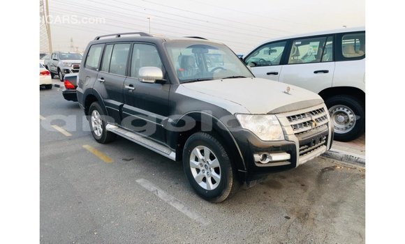 Comprar Importar Mitsubishi Pajero Preto Carro em Import - Dubai em Bengo Province Comprar Importar Mitsubishi Pajero Preto Carro em Import - Dubai em Bengo Province