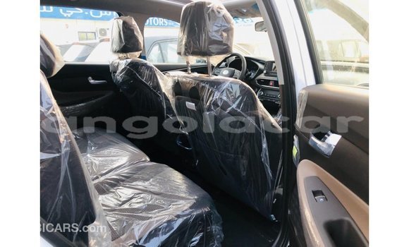 Comprar Importar Hyundai Santa Fe Branco Carro em Import - Dubai em Bengo Province Comprar Importar Hyundai Santa Fe Branco Carro em Import - Dubai em Bengo Province