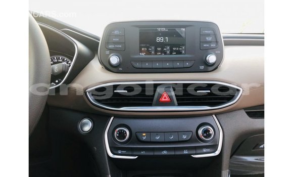 Comprar Importar Hyundai Santa Fe Branco Carro em Import - Dubai em Bengo Province Comprar Importar Hyundai Santa Fe Branco Carro em Import - Dubai em Bengo Province