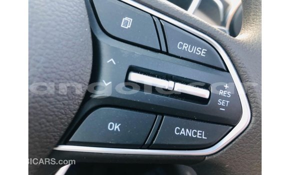 Comprar Importar Hyundai Santa Fe Branco Carro em Import - Dubai em Bengo Province Comprar Importar Hyundai Santa Fe Branco Carro em Import - Dubai em Bengo Province