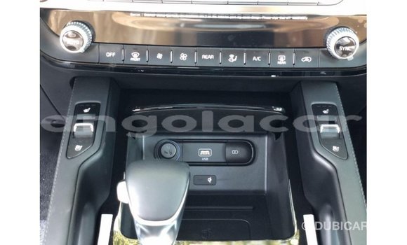 Comprar Importar Kia Carens Branco Carro em Import - Dubai em Bengo Province Comprar Importar Kia Carens Branco Carro em Import - Dubai em Bengo Province