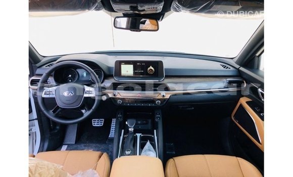 Comprar Importar Kia Carens Branco Carro em Import - Dubai em Bengo Province Comprar Importar Kia Carens Branco Carro em Import - Dubai em Bengo Province