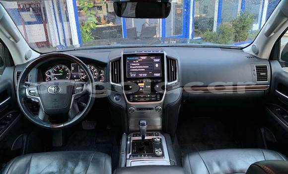 Comprar Usado Toyota Land Cruiser Bege Carro em Luanda em Luanda Province Comprar Usado Toyota Land Cruiser Bege Carro em Luanda em Luanda Province