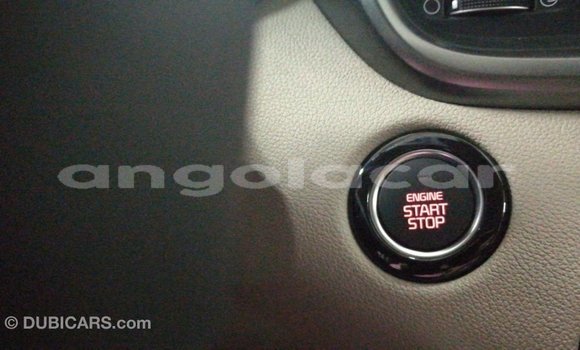 Comprar Importar Kia Sorento Branco Carro em Import - Dubai em Bengo Province Comprar Importar Kia Sorento Branco Carro em Import - Dubai em Bengo Province