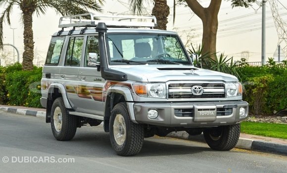 Acheter Import Voiture Toyota Land Cruiser Autre à Import - Dubai, Province de Bengo Acheter Import Voiture Toyota Land Cruiser Autre à Import - Dubai, Province de Bengo