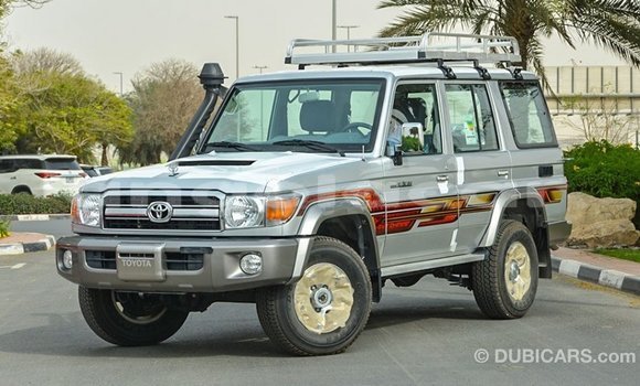 Acheter Import Voiture Toyota Land Cruiser Autre à Import - Dubai, Province de Bengo Acheter Import Voiture Toyota Land Cruiser Autre à Import - Dubai, Province de Bengo