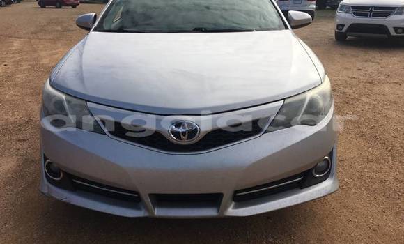 Comprar Usado Toyota Camry Bege Carro em Luanda em Luanda Province Comprar Usado Toyota Camry Bege Carro em Luanda em Luanda Province