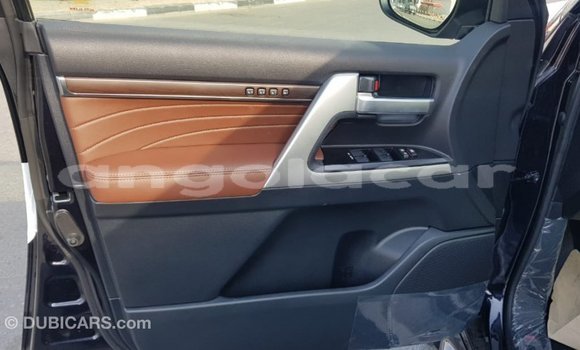 Acheter Import Voiture Toyota Land Cruiser Noir à Import - Dubai, Province de Bengo Acheter Import Voiture Toyota Land Cruiser Noir à Import - Dubai, Province de Bengo