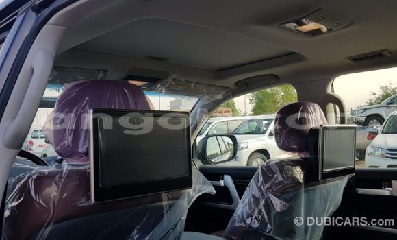 Acheter Import Voiture Toyota Land Cruiser Noir à Import - Dubai, Province de Bengo Acheter Import Voiture Toyota Land Cruiser Noir à Import - Dubai, Province de Bengo