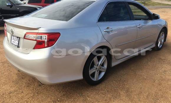 Comprar Usado Toyota Camry Bege Carro em Luanda em Luanda Province Comprar Usado Toyota Camry Bege Carro em Luanda em Luanda Province