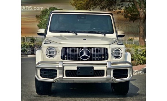 Comprar Importar Mercedes-Benz 190 Branco Carro em Import - Dubai em Bengo Province Comprar Importar Mercedes-Benz 190 Branco Carro em Import - Dubai em Bengo Province
