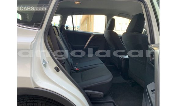 Comprar Importar Toyota 4Runner Branco Carro em Import - Dubai em Bengo Province Comprar Importar Toyota 4Runner Branco Carro em Import - Dubai em Bengo Province