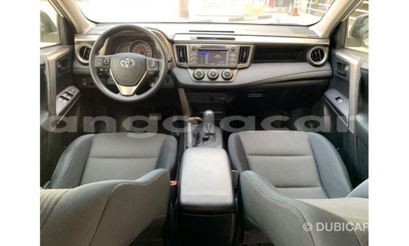 Comprar Importar Toyota 4Runner Branco Carro em Import - Dubai em Bengo Province Comprar Importar Toyota 4Runner Branco Carro em Import - Dubai em Bengo Province