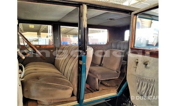 Comprar Importar Buick Electra Azul Carro em Import - Dubai em Bengo Province Comprar Importar Buick Electra Azul Carro em Import - Dubai em Bengo Province