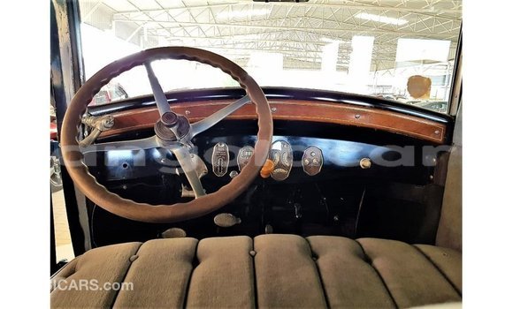 Comprar Importar Buick Electra Azul Carro em Import - Dubai em Bengo Province Comprar Importar Buick Electra Azul Carro em Import - Dubai em Bengo Province