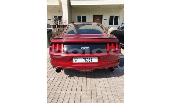 Acheter Import Voiture Ford Mustang Rouge à Import - Dubai, Province de Bengo Acheter Import Voiture Ford Mustang Rouge à Import - Dubai, Province de Bengo