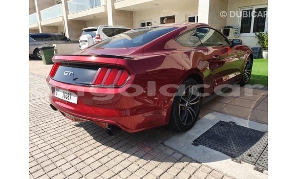 Acheter Import Voiture Ford Mustang Rouge à Import - Dubai, Province de Bengo Acheter Import Voiture Ford Mustang Rouge à Import - Dubai, Province de Bengo
