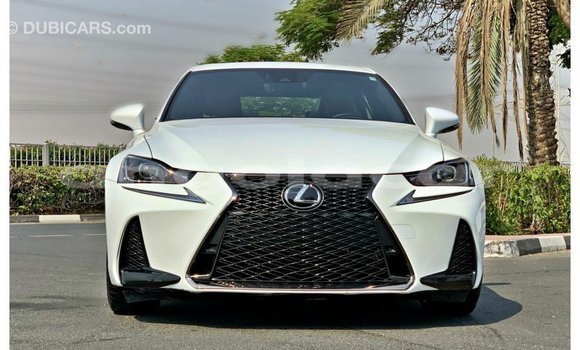 Comprar Importar Lexus IS Branco Carro em Import - Dubai em Bengo Province Comprar Importar Lexus IS Branco Carro em Import - Dubai em Bengo Province