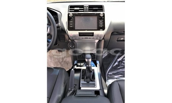 Acheter Import Voiture Toyota Prado Marron à Import - Dubai, Province de Bengo Acheter Import Voiture Toyota Prado Marron à Import - Dubai, Province de Bengo