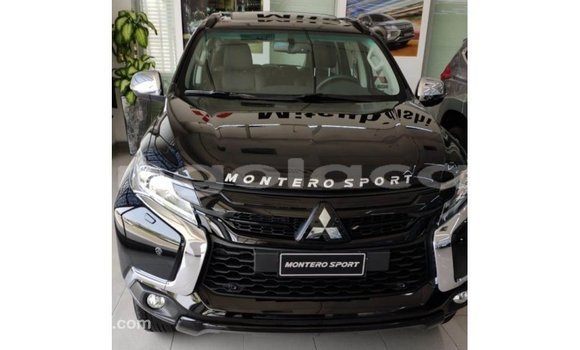 Acheter Import Voiture Mitsubishi Montero Noir à Import - Dubai, Province de Bengo Acheter Import Voiture Mitsubishi Montero Noir à Import - Dubai, Province de Bengo