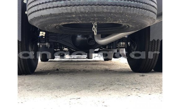 Comprar Importar Isuzu Rodeo Branco Carro em Import - Dubai em Bengo Province Comprar Importar Isuzu Rodeo Branco Carro em Import - Dubai em Bengo Province