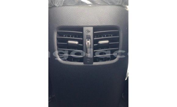 Acheter Import Voiture Kia Cerato Blanc à Import - Dubai, Province de Bengo Acheter Import Voiture Kia Cerato Blanc à Import - Dubai, Province de Bengo