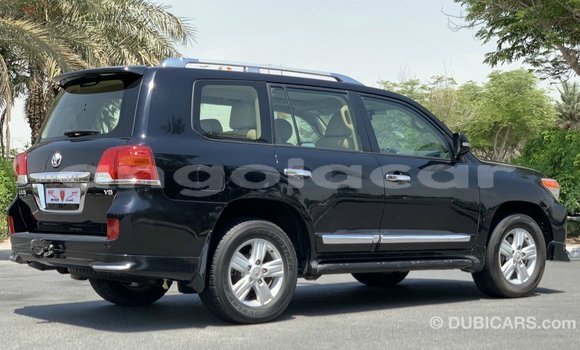 Comprar Importar Toyota Land Cruiser Preto Carro em Import - Dubai em Bengo Province Comprar Importar Toyota Land Cruiser Preto Carro em Import - Dubai em Bengo Province