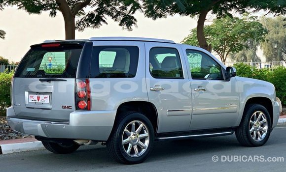 Comprar Importar GMC Yukon Outro Carro em Import - Dubai em Bengo Province Comprar Importar GMC Yukon Outro Carro em Import - Dubai em Bengo Province