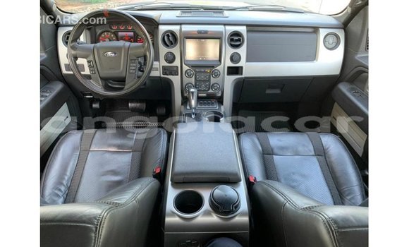 Comprar Importar Ford Club Wagon Bege Carro em Import - Dubai em Bengo Province Comprar Importar Ford Club Wagon Bege Carro em Import - Dubai em Bengo Province