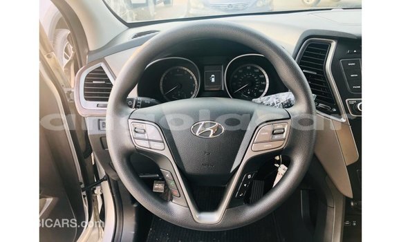 Comprar Importar Hyundai Santa Fe Outro Carro em Import - Dubai em Bengo Province Comprar Importar Hyundai Santa Fe Outro Carro em Import - Dubai em Bengo Province