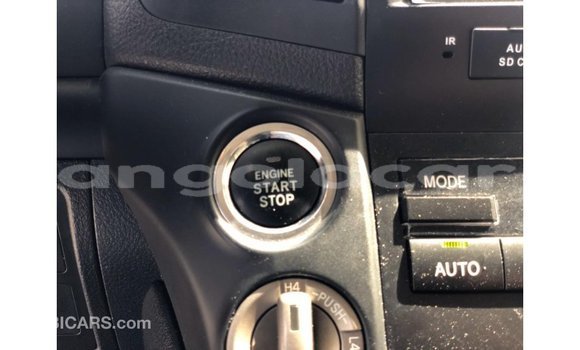 Comprar Importar Toyota Land Cruiser Branco Carro em Import - Dubai em Bengo Province Comprar Importar Toyota Land Cruiser Branco Carro em Import - Dubai em Bengo Province