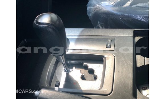 Comprar Importar Toyota Land Cruiser Branco Carro em Import - Dubai em Bengo Province Comprar Importar Toyota Land Cruiser Branco Carro em Import - Dubai em Bengo Province