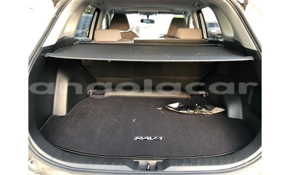 Comprar Importar Toyota 4Runner Outro Carro em Import - Dubai em Bengo Province Comprar Importar Toyota 4Runner Outro Carro em Import - Dubai em Bengo Province