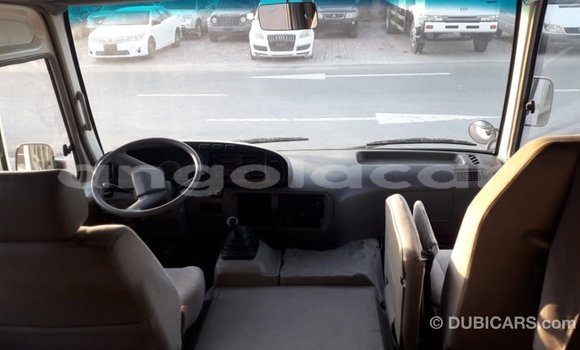 Comprar Importar Toyota Coaster Branco Carro em Import - Dubai em Bengo Province Comprar Importar Toyota Coaster Branco Carro em Import - Dubai em Bengo Province